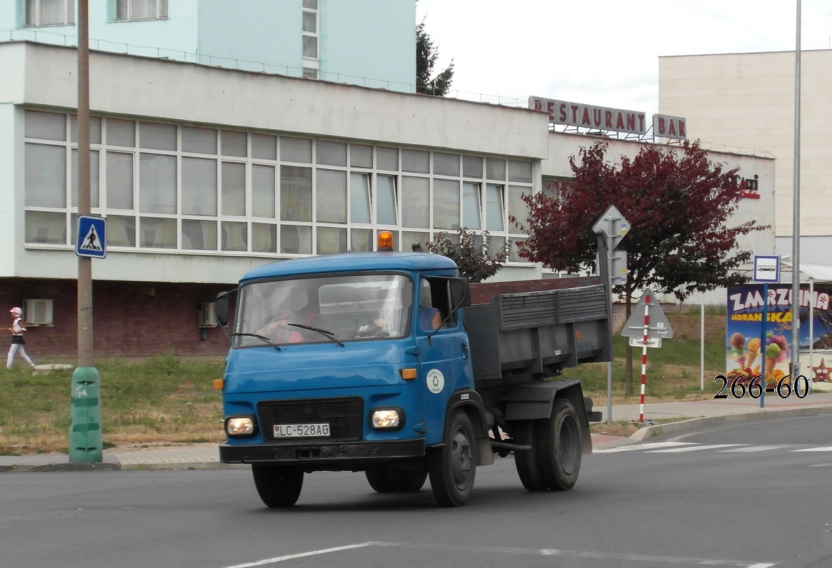 Словакия, № LC-528AG — Avia A30K