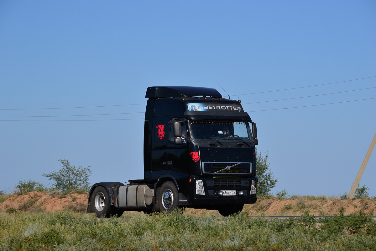 Ставропольский край, № В 686 ТР 126 — Volvo ('2002) FH12.400