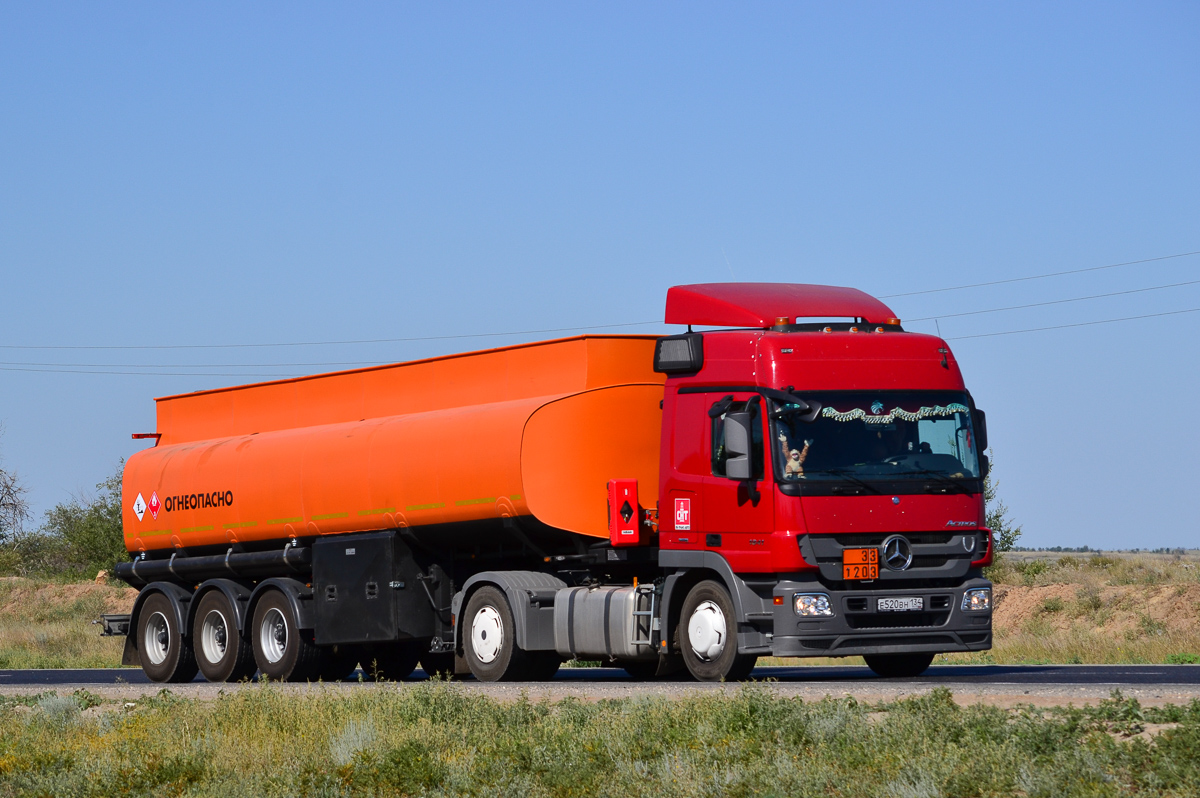 Волгоградская область, № Е 520 ВН 134 — Mercedes-Benz Actros '09 1841 [Z9M]