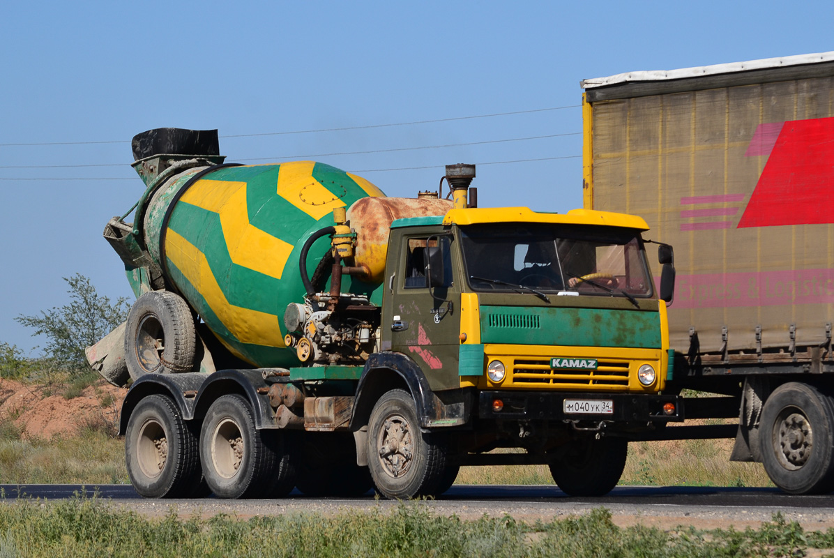 Волгоградская область, № М 040 УК 34 — КамАЗ-5511