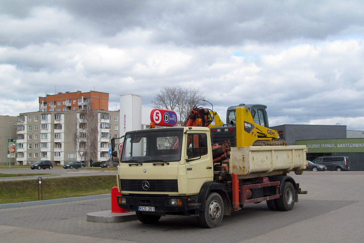 Литва, № KCO 251 — Mercedes-Benz LK (общ. мод.)