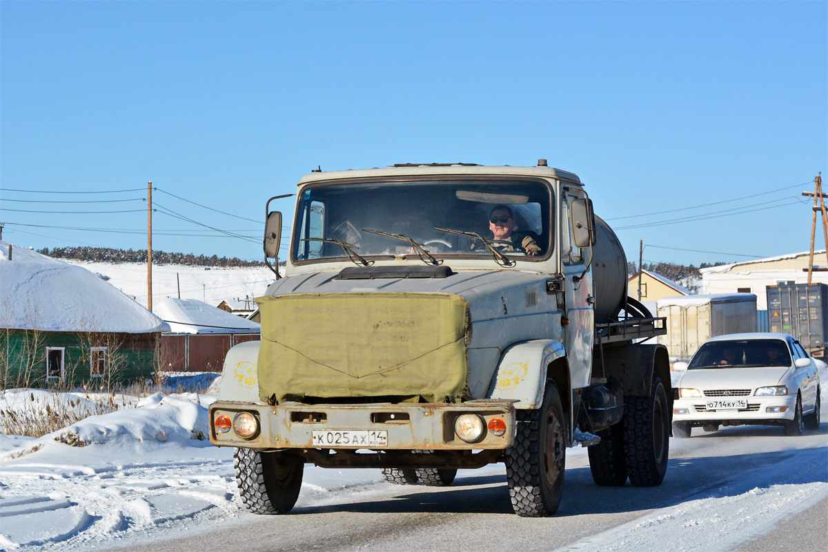 Саха (Якутия), № К 025 АХ 14 — ЗИЛ-433362