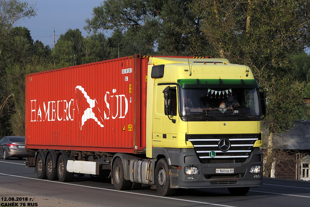 Псковская область, № Т 960 ЕВ 60 — Mercedes-Benz Actros ('2003) 1844