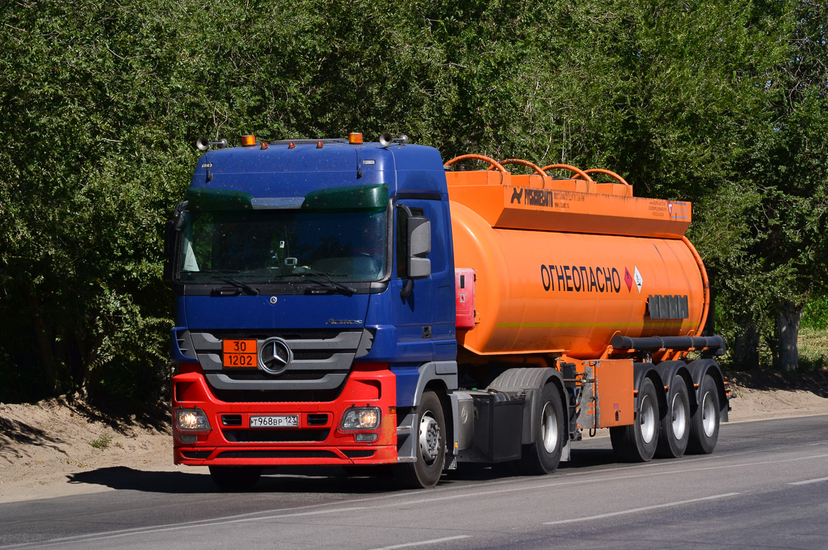 Краснодарский край, № Т 968 ВР 123 — Mercedes-Benz Actros ('2009) 1844