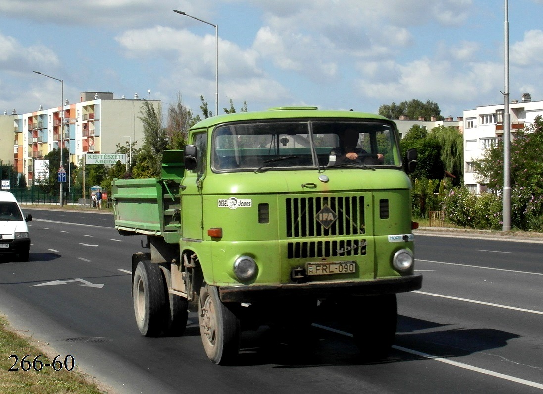 Венгрия, № FRL-090 — IFA W50LA/K, LA/Z