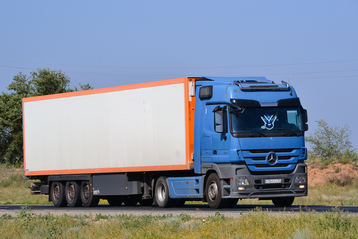 Волгоградская область, № С 564 ХО 34 — Mercedes-Benz Actros ('2009) 1844