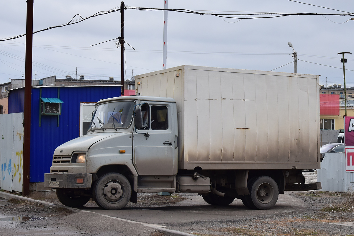 Волгоградская область, № Е 303 КВ 134 — ЗИЛ-5301БО "Бычок"