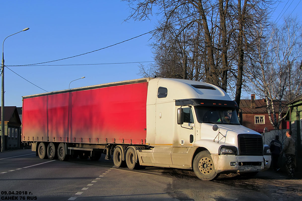 Кировская область, № Х 362 ВА 96 — Freightliner Century Class