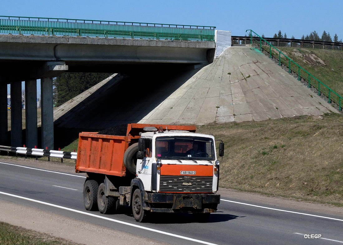 Витебская область, № АВ 1840-2 — МАЗ-5516 (общая модель)