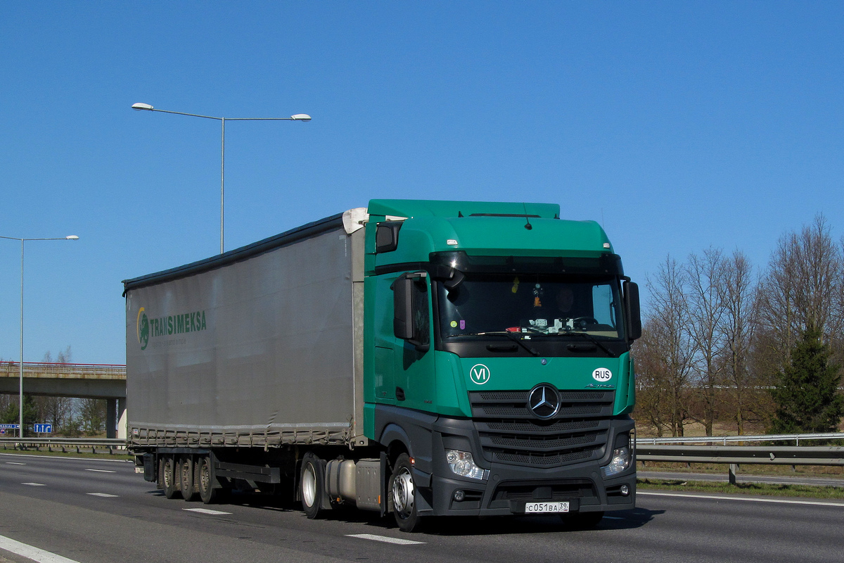 Калининградская область, № С 051 ВА 39 — Mercedes-Benz Actros ('2011)