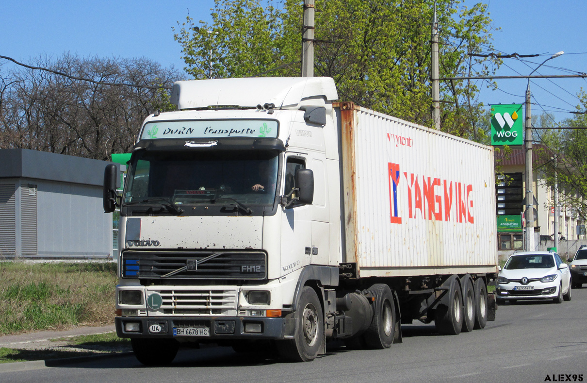 Одесская область, № ВН 6678 НС — Volvo ('1993) FH12.380