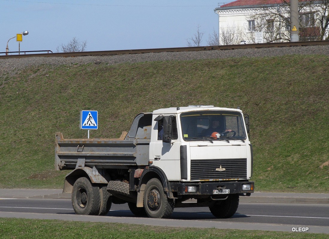 Витебская область, № АВ 3666-2 — МАЗ-5551 (общая модель)