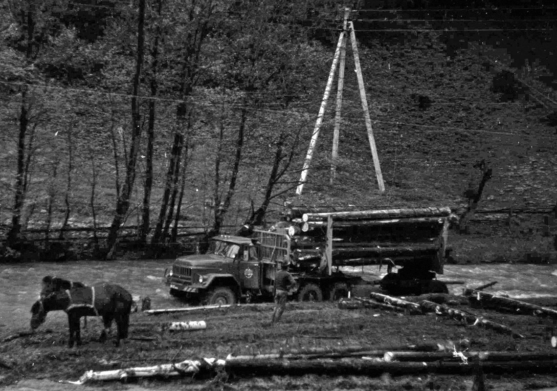 Ивано-Франковская область — Исторические фотографии (Автомобили)