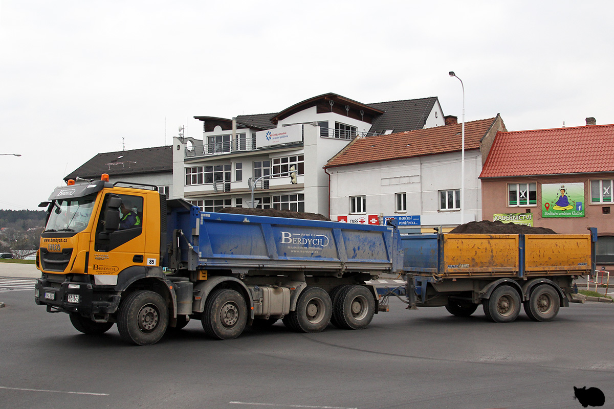 Чехия, № 7P4 8923 — IVECO Trakker ('2013)