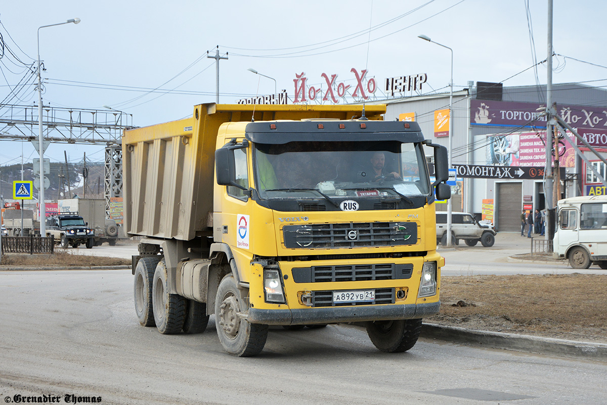 Чувашия, № А 892 УВ 21 — Volvo ('2002) FM12.440