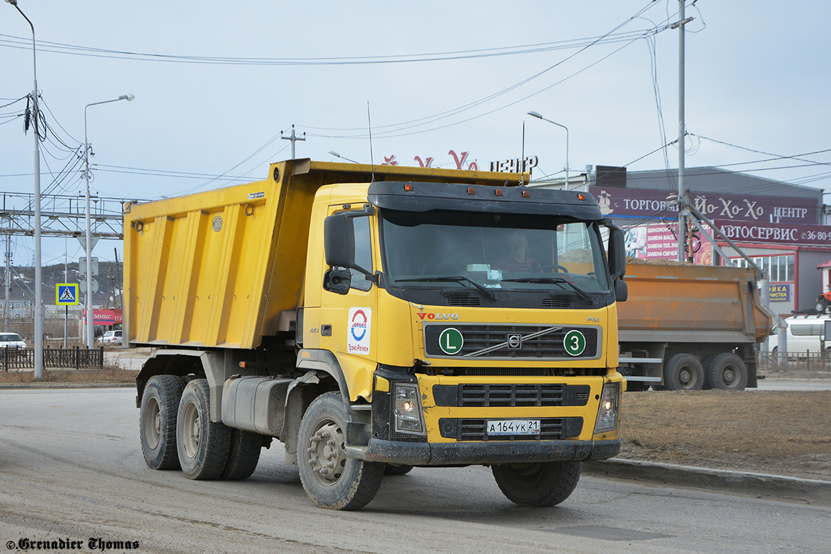 Чувашия, № А 164 УК 21 — Volvo ('2002) FM12.440