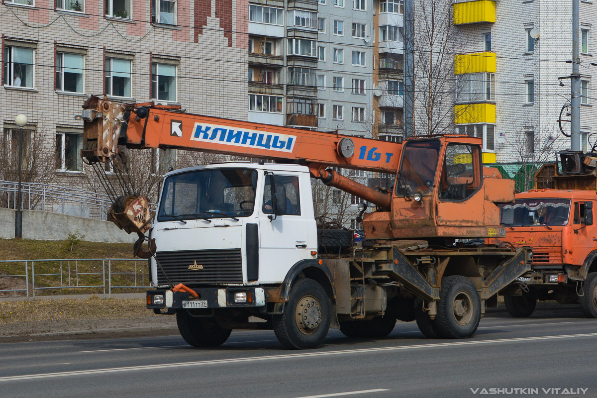 Архангельская область, № К 111 ТТ 29 — МАЗ-533702