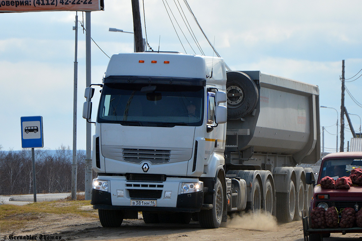 Саха (Якутия), № В 381 НН 14 — Renault Premium Lander [X9P]