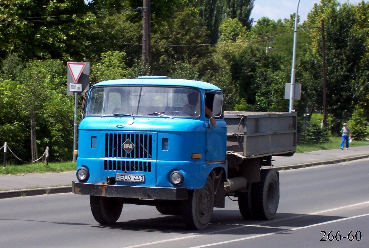 Венгрия, № EUA-443 — IFA W50L/K