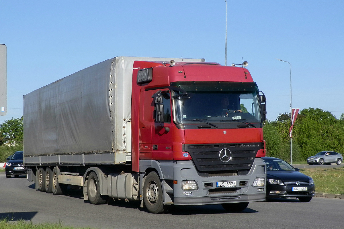 Латвия, № JS-5323 — Mercedes-Benz Actros ('2003) 1844