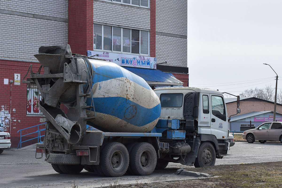 Алтайский край, № У 663 ОХ 177 — Isuzu Giga (общая модель)