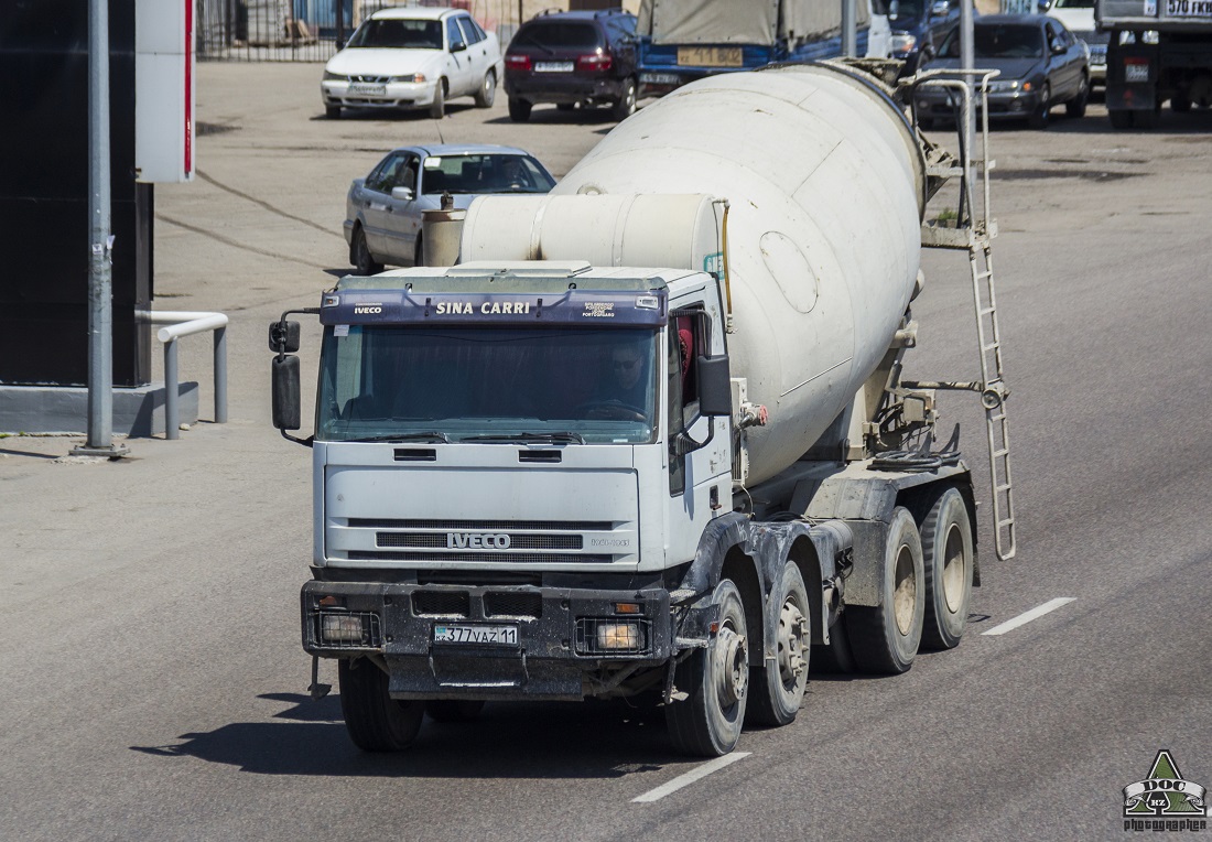 Кызылординская область, № 377 VAZ 11 — IVECO EuroTrakker