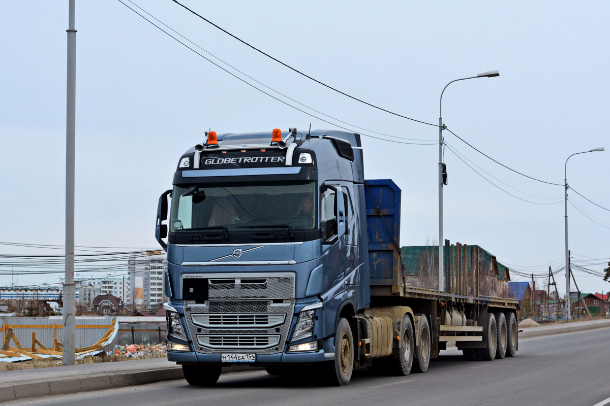 Саха (Якутия), № Н 144 ЕА 154 — Volvo ('2012) FH.500