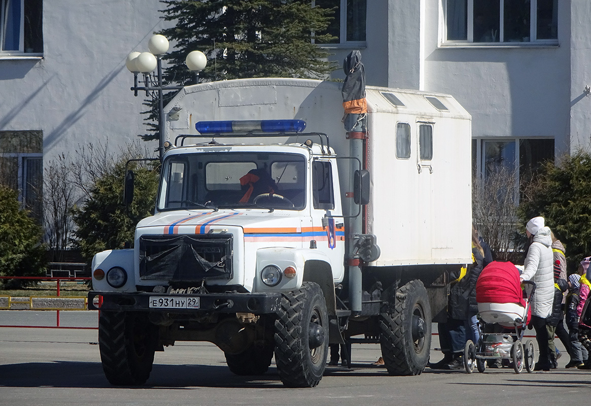 Архангельская область, № Е 931 НУ 29 — ГАЗ-33081 «Садко»