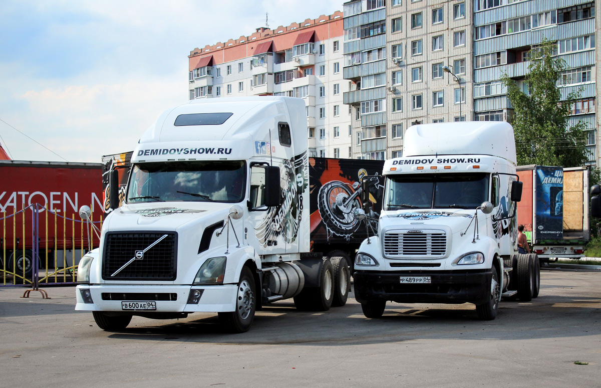 Алтай, № Р 489 РР 04 — Freightliner Columbia