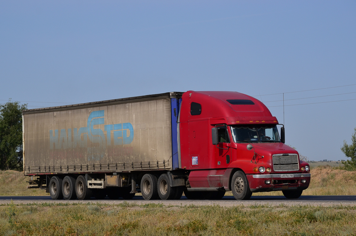 Саратовская область, № А 907 ЕЕ 164 — Freightliner Century Class