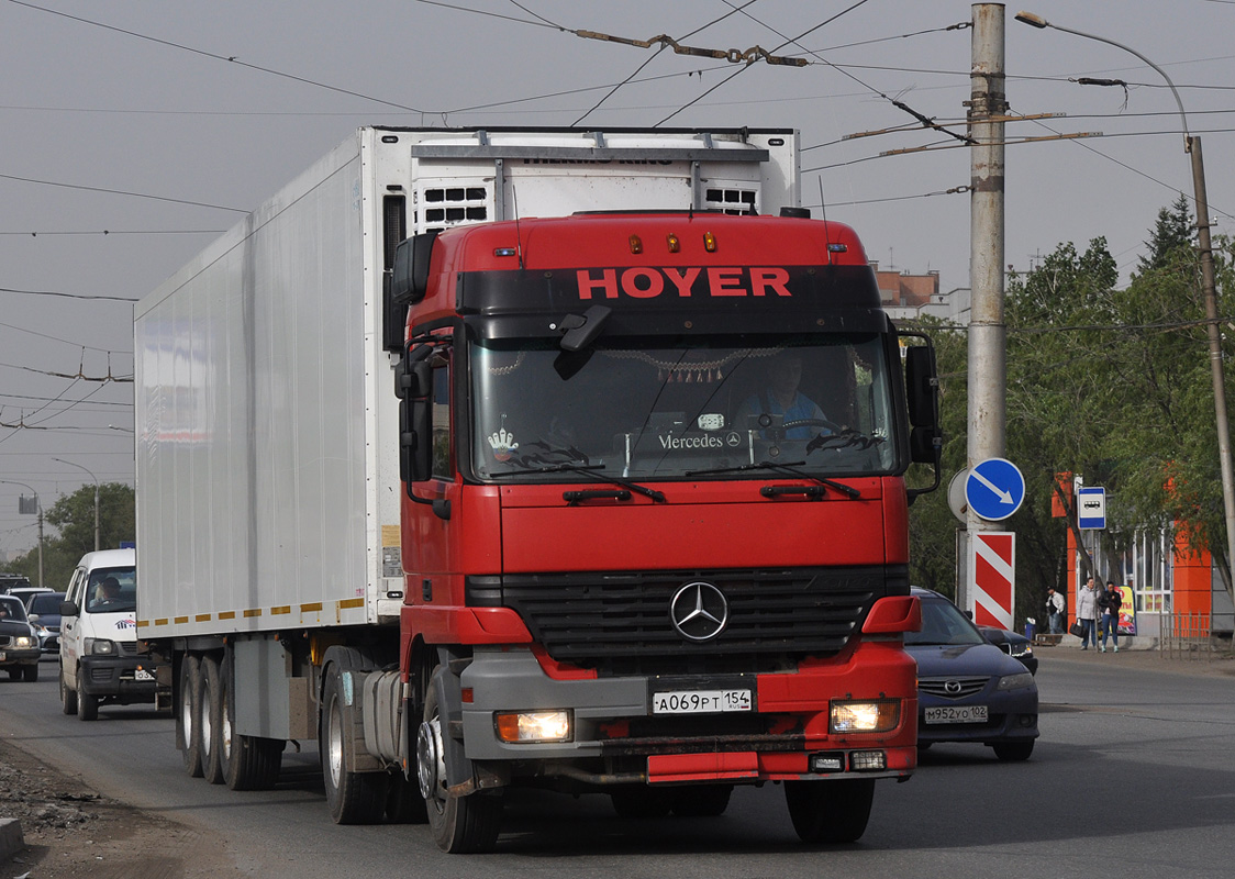 Новосибирская область, № А 069 РТ 154 — Mercedes-Benz Actros ('1997) 1840