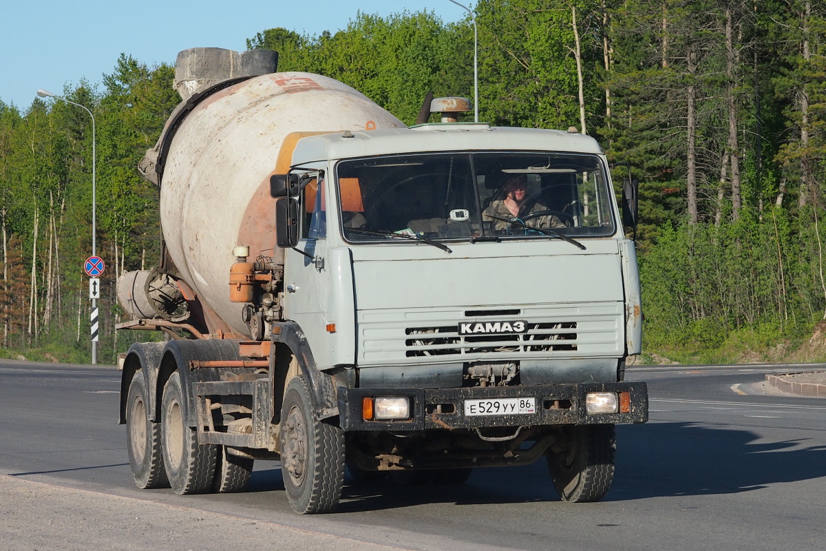 Ханты-Мансийский автоном.округ, № Е 529 УУ 86 — КамАЗ-53229-15 [53229R]