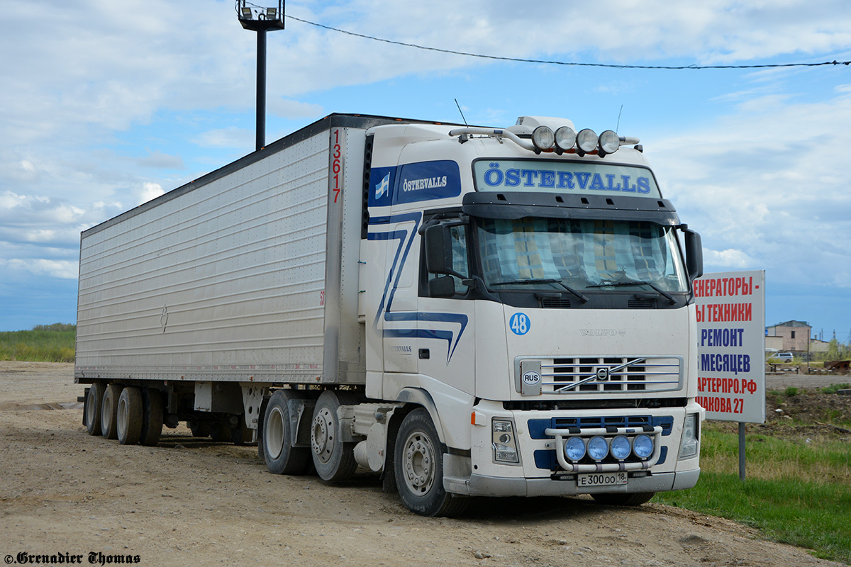 Удмуртия, № Е 300 ОО 18 — Volvo ('2002) FH-Series