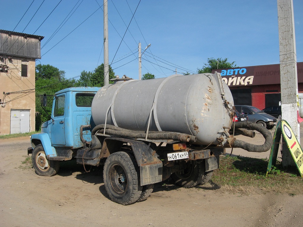Тверская область, № Н 061 КМ 69 — ГАЗ-3307