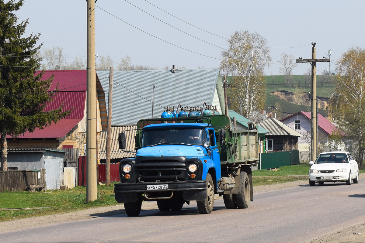 Алтайский край, № А 957 ХЕ 22 — ЗИЛ-495710