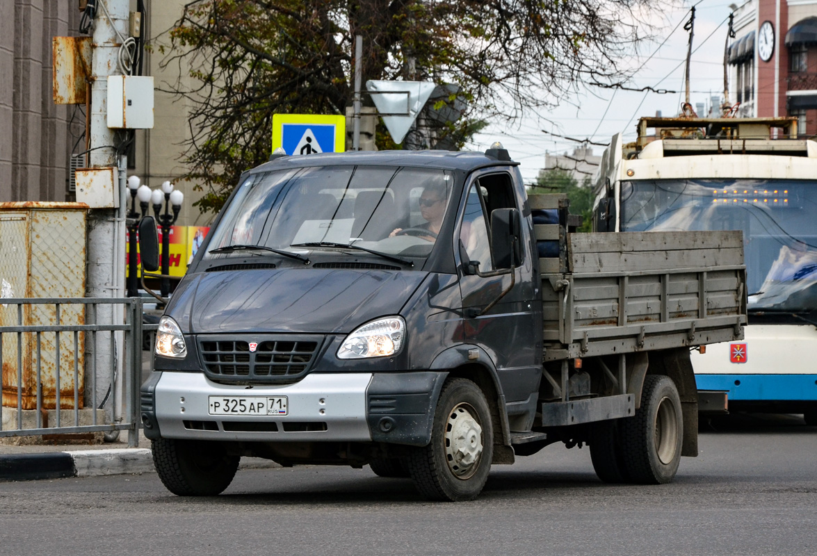 Тульская область, № Р 325 АР 71 — ГАЗ-33106 "Валдай"