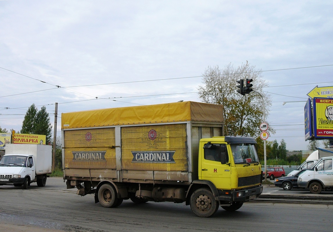 Удмуртия, № Т 277 ЕМ 18 — Mercedes-Benz LK (общ. мод.)