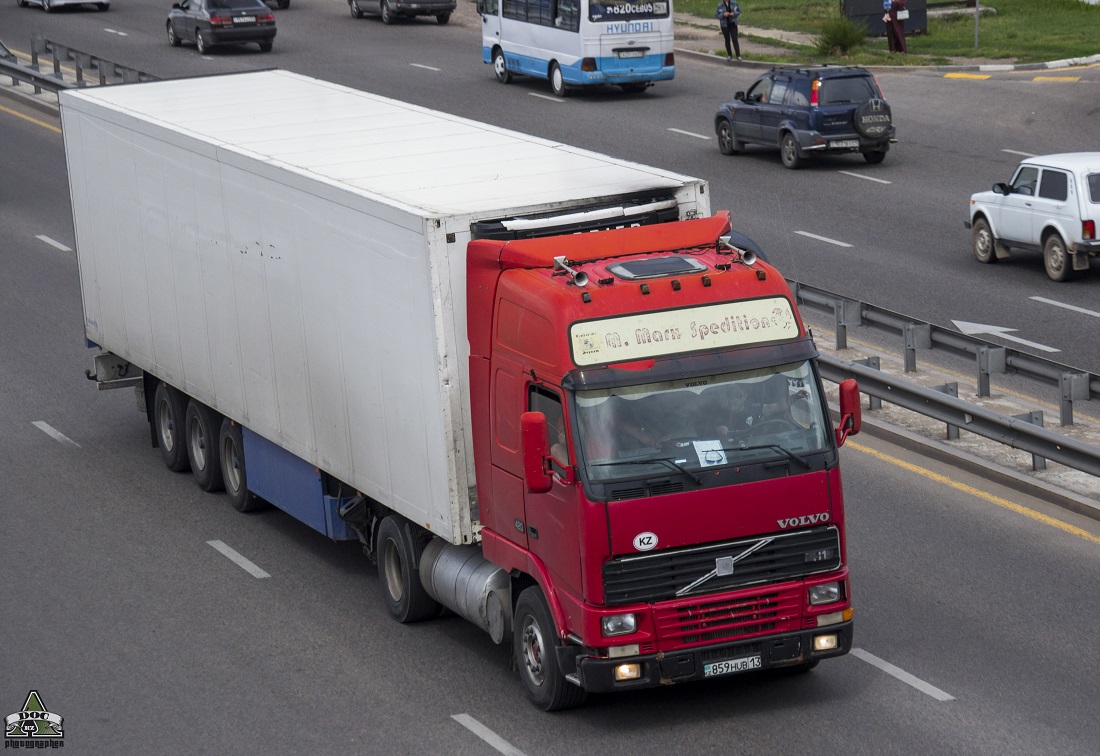 Туркестанская область, № 859 HUB 13 — Volvo ('1993) FH12.420