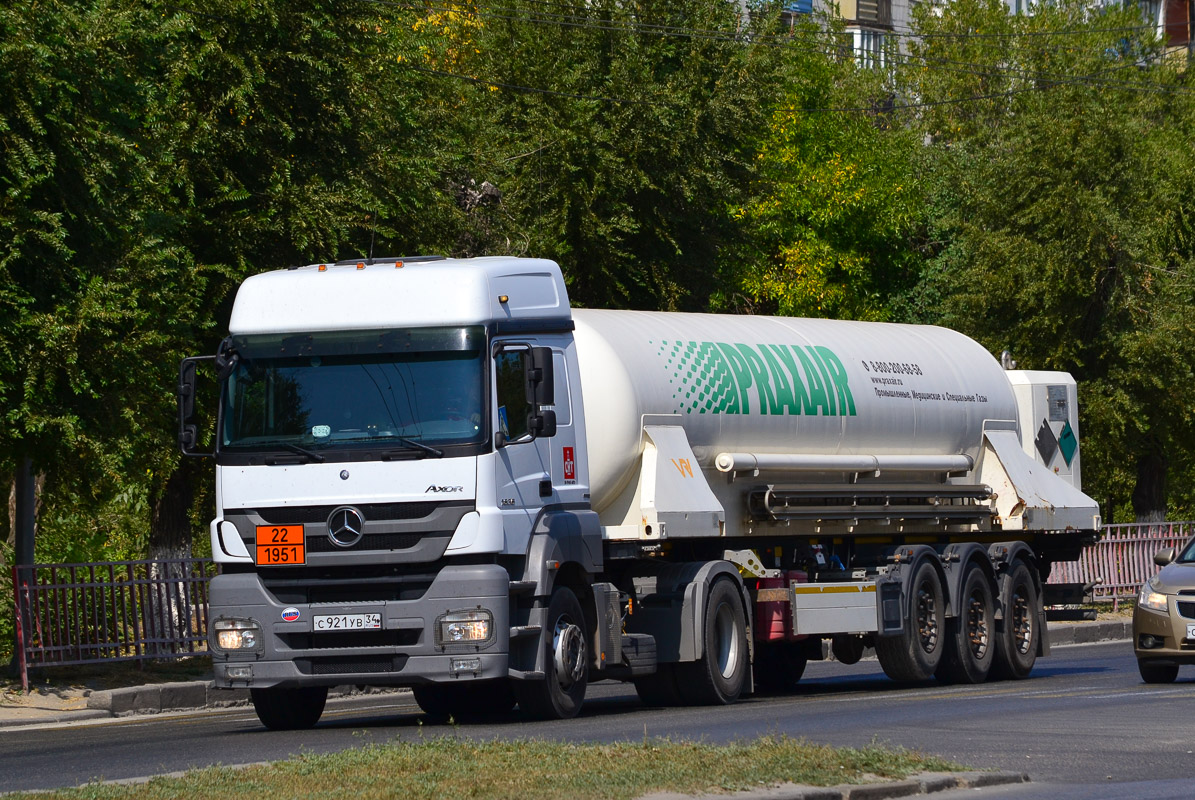 Волгоградская область, № С 921 УВ 34 — Mercedes-Benz Axor 1836