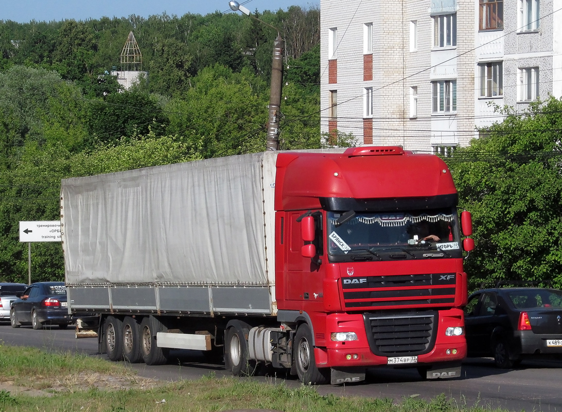 Брянская область, № М 374 ВР 32 — DAF XF105 FT