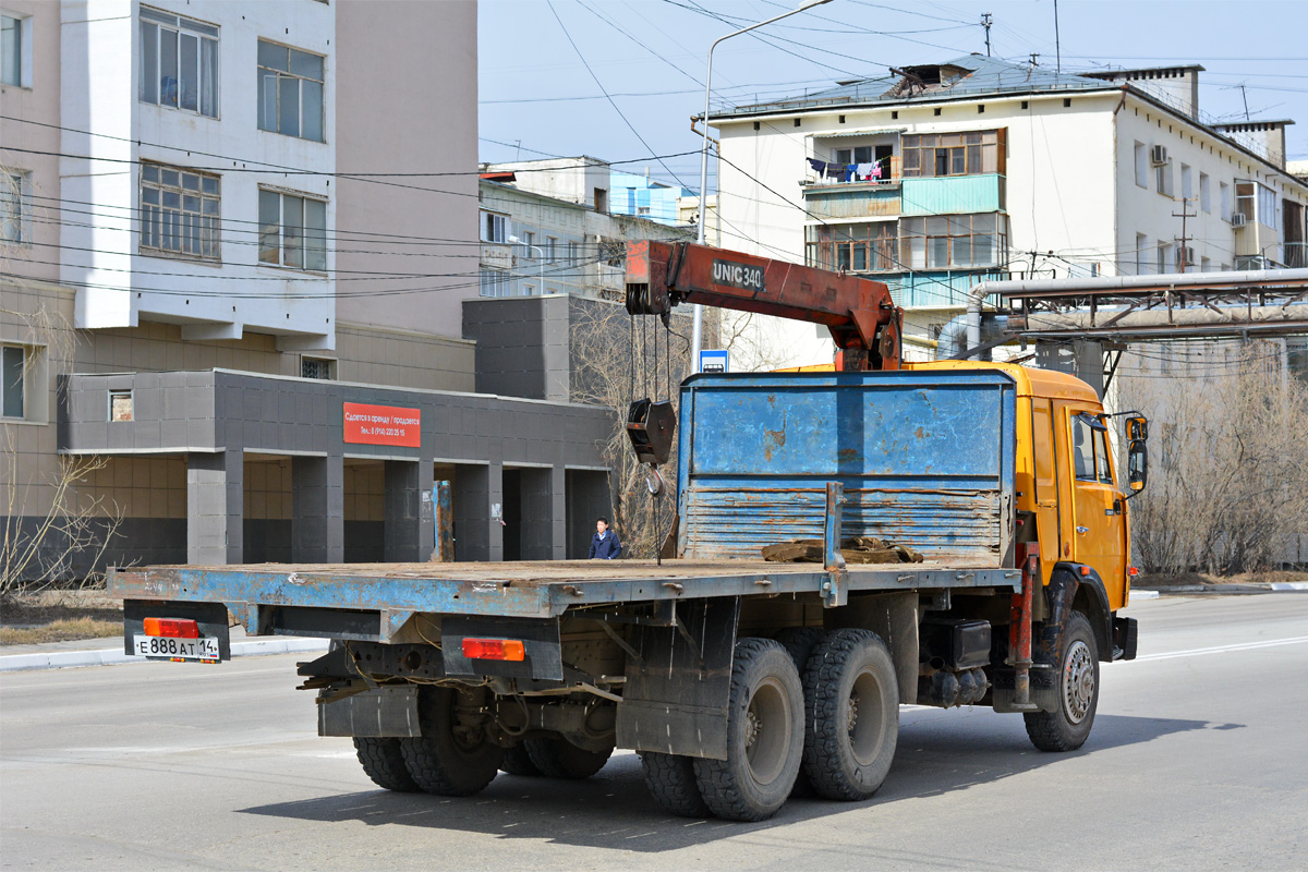 Саха (Якутия), № Е 888 АТ 14 — КамАЗ-5320