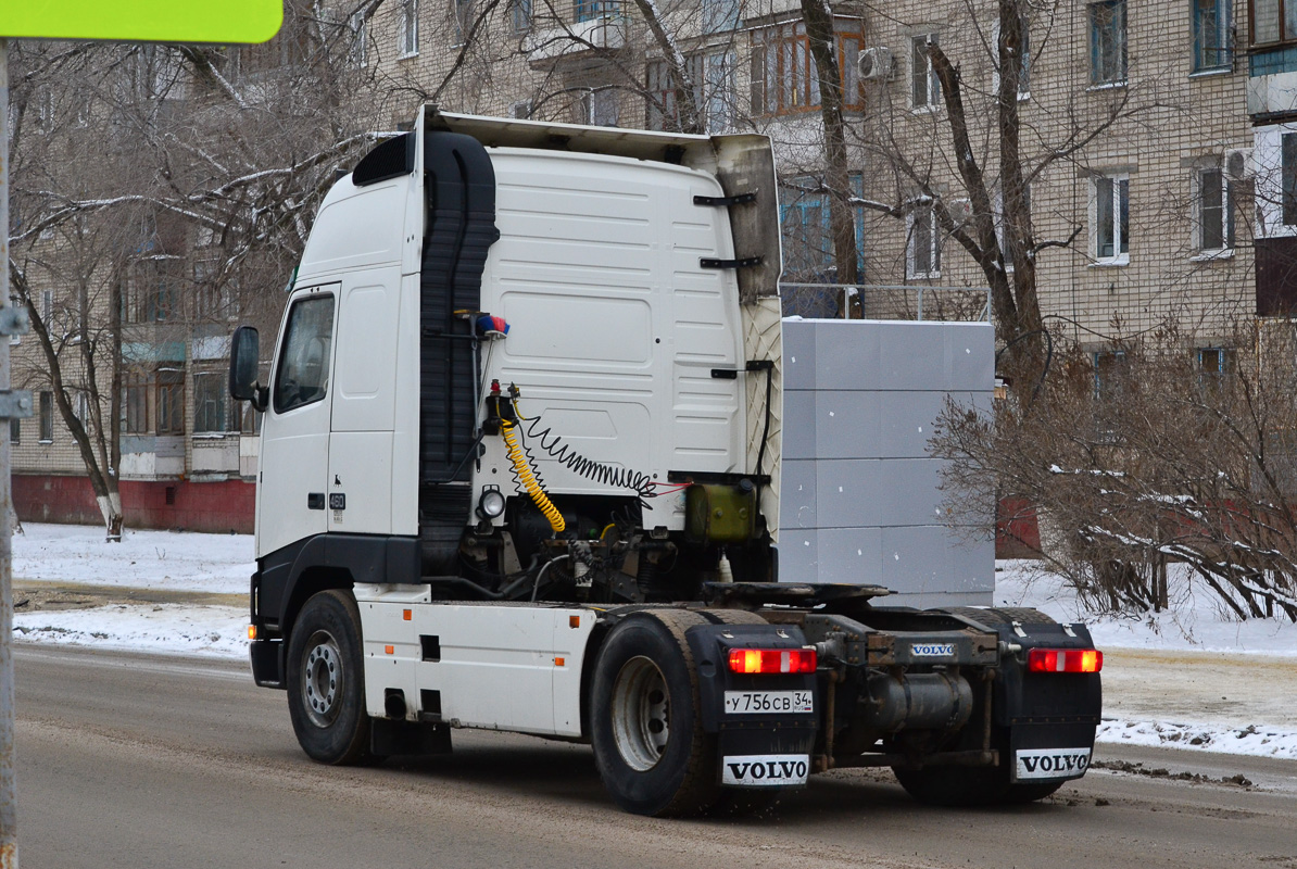 Волгоградская область, № У 756 СВ 34 — Volvo ('1993) FH12.460