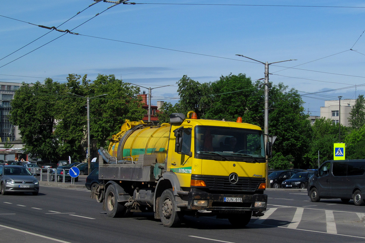 Литва, № 827 — Mercedes-Benz Atego (общ.м)