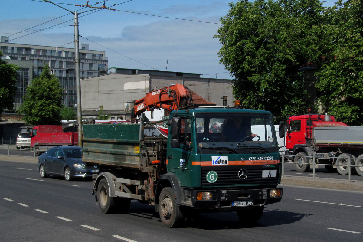 Литва, № JMG 832 — Mercedes-Benz LK 1317