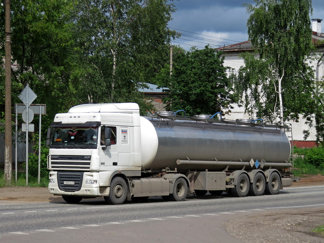 Кировская область, № С 004 УА 43 — DAF XF105 FT