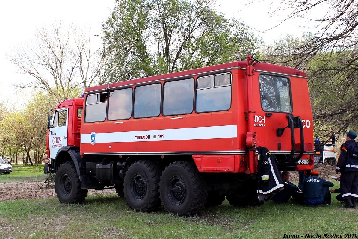 Ростовская область, № А 065 СТ 161 — КамАЗ-43114-15 [43114R]