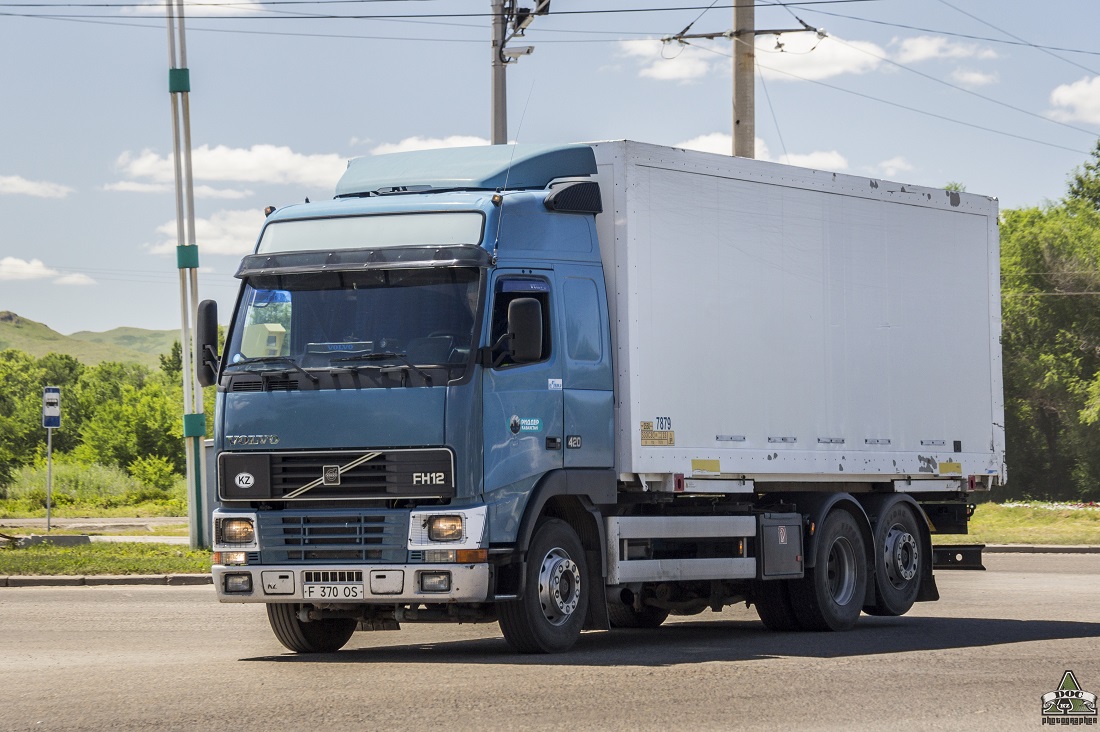 Восточно-Казахстанская область, № F 370 OS — Volvo ('1993) FH12.420