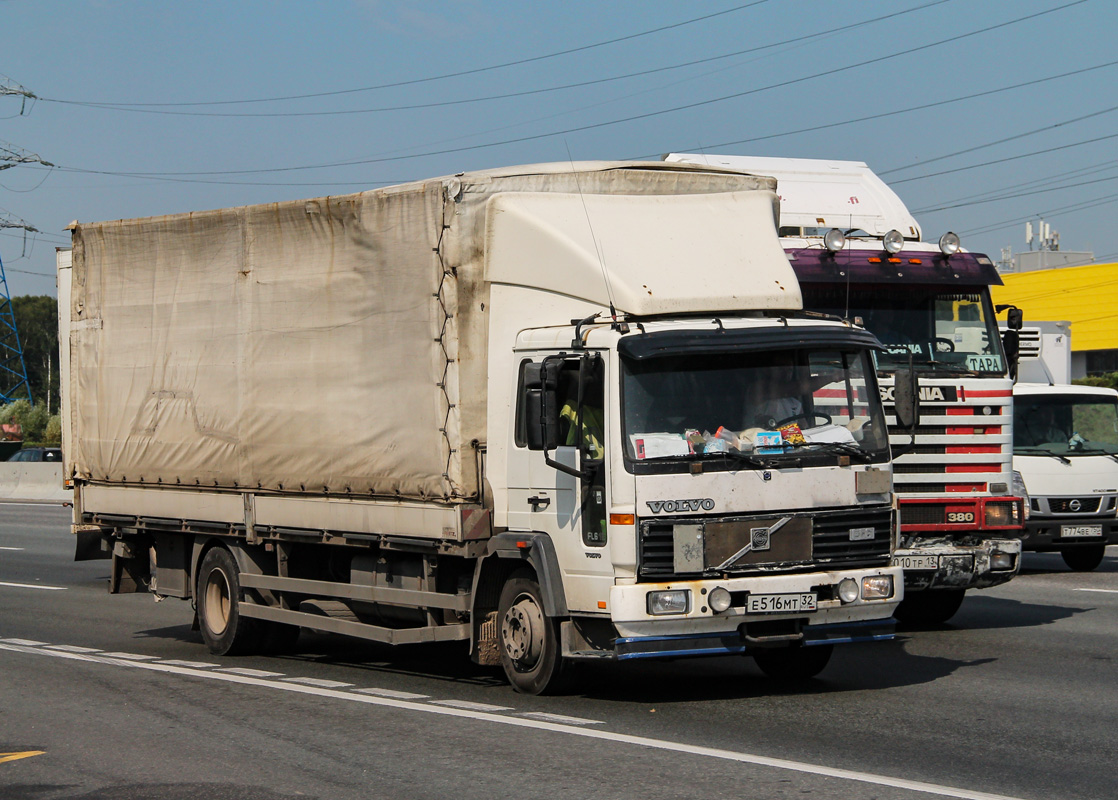 Брянская область, № Е 516 МТ 32 — Volvo FL6