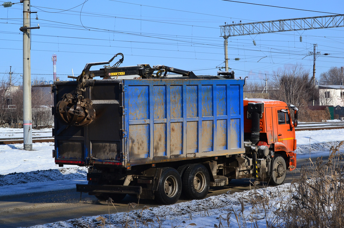 Волгоградская область, № В 930 ХВ 134 — КамАЗ-65115-L4(19)