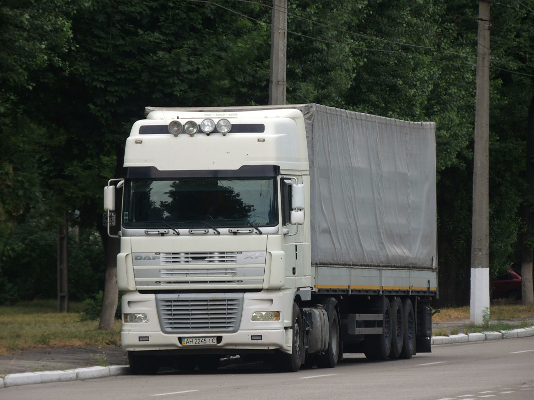 Донецкая область, № АН 2245 ІС — DAF XF95 FT